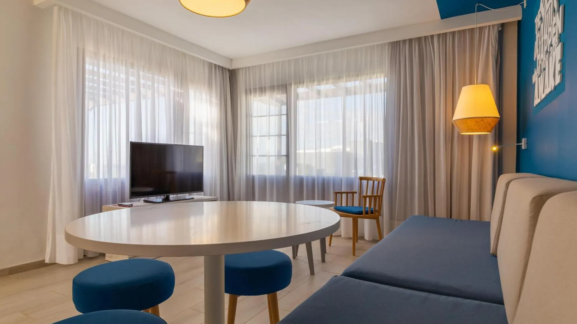 Aparthotel R2 Bahia Kontiki Puerto del Carmen